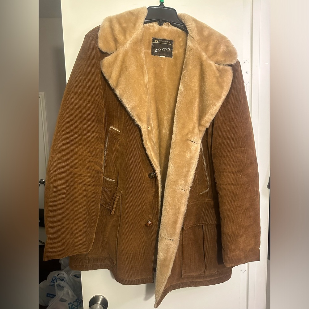 Towncraft JC Penney Corduroy Fur Lined Lapels Jacket